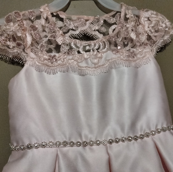 Girls Pink Formal Dress - Picture 3 of 4